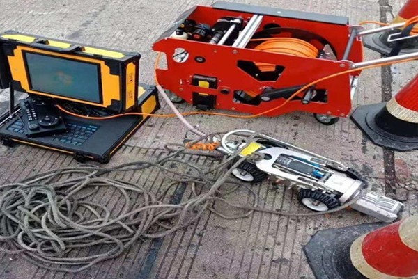 西林CCTV管道检测机器人